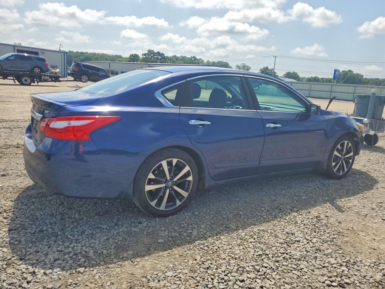 2016 Nissan Altima 2.5 Sr - Фото 3