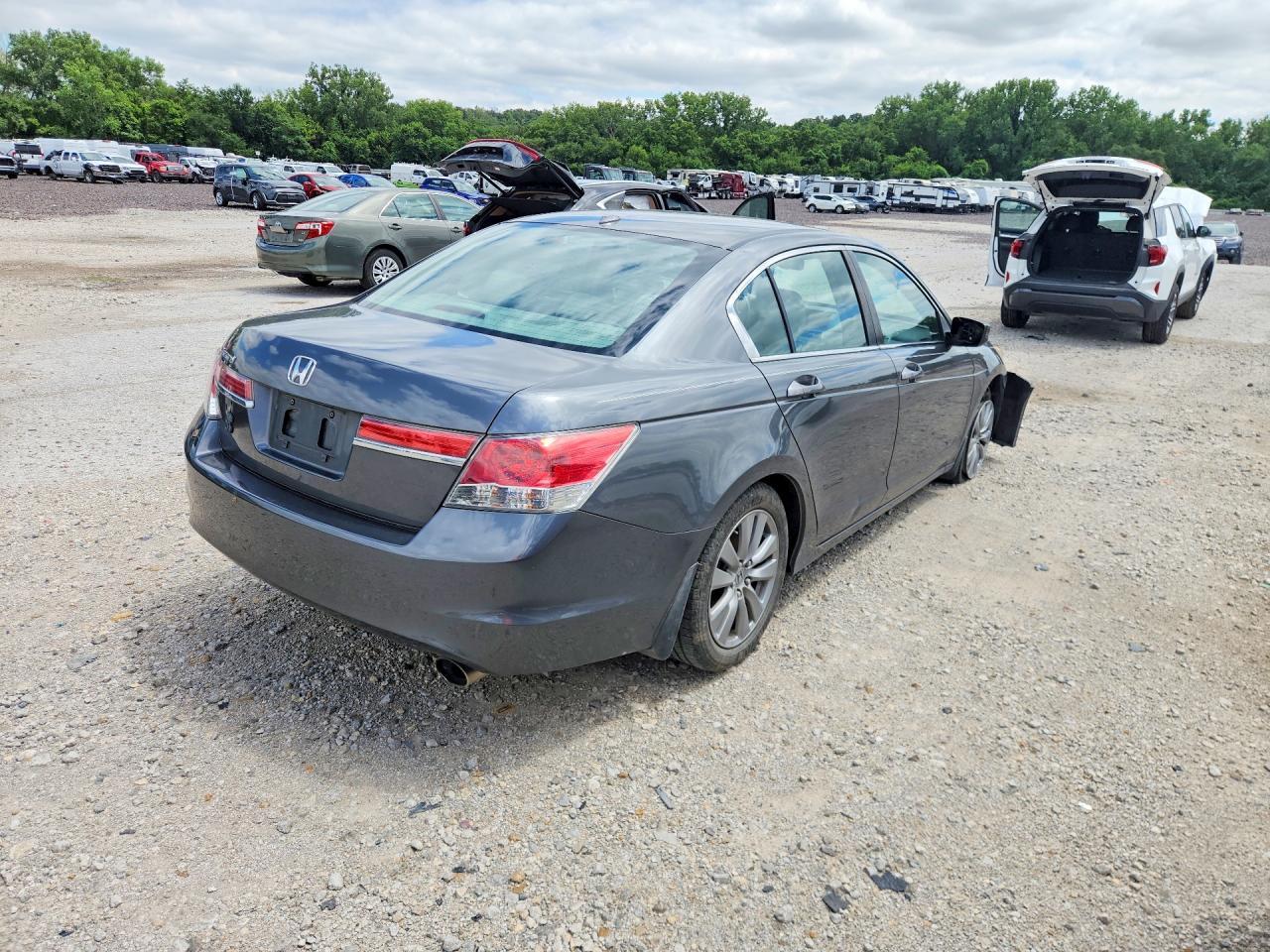 2011 Honda Accord Exl - Image 3