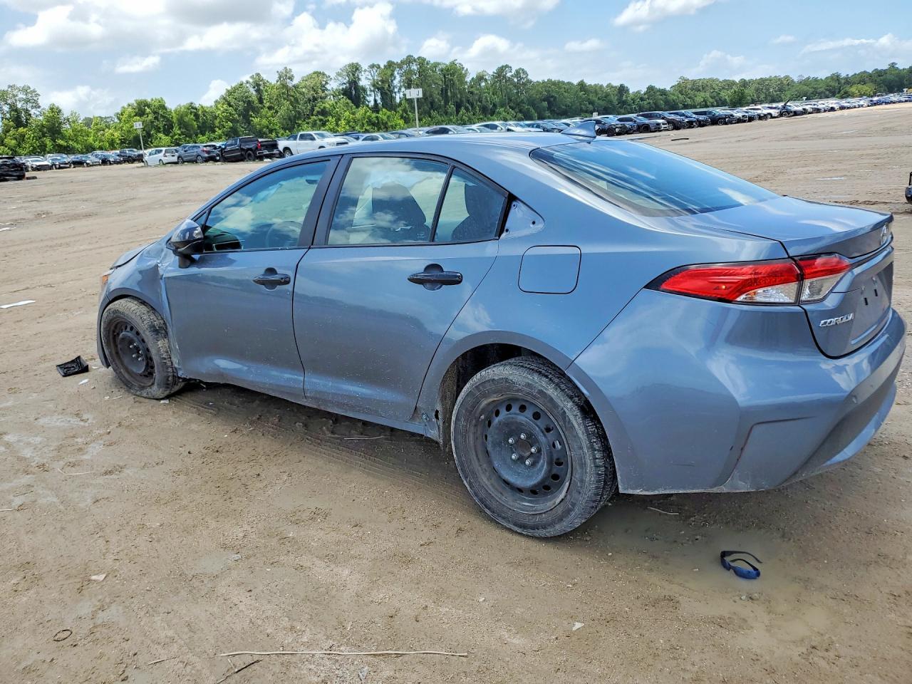 2022 Toyota Corolla Le - Фото 2