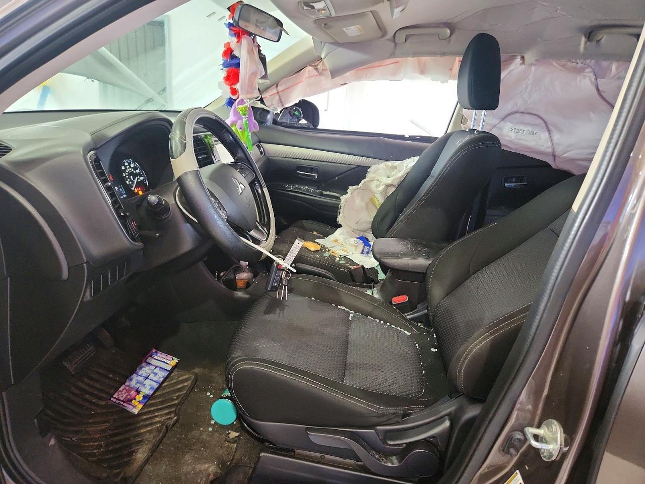 2016 Mitsubishi Outlander Se - Фото 7