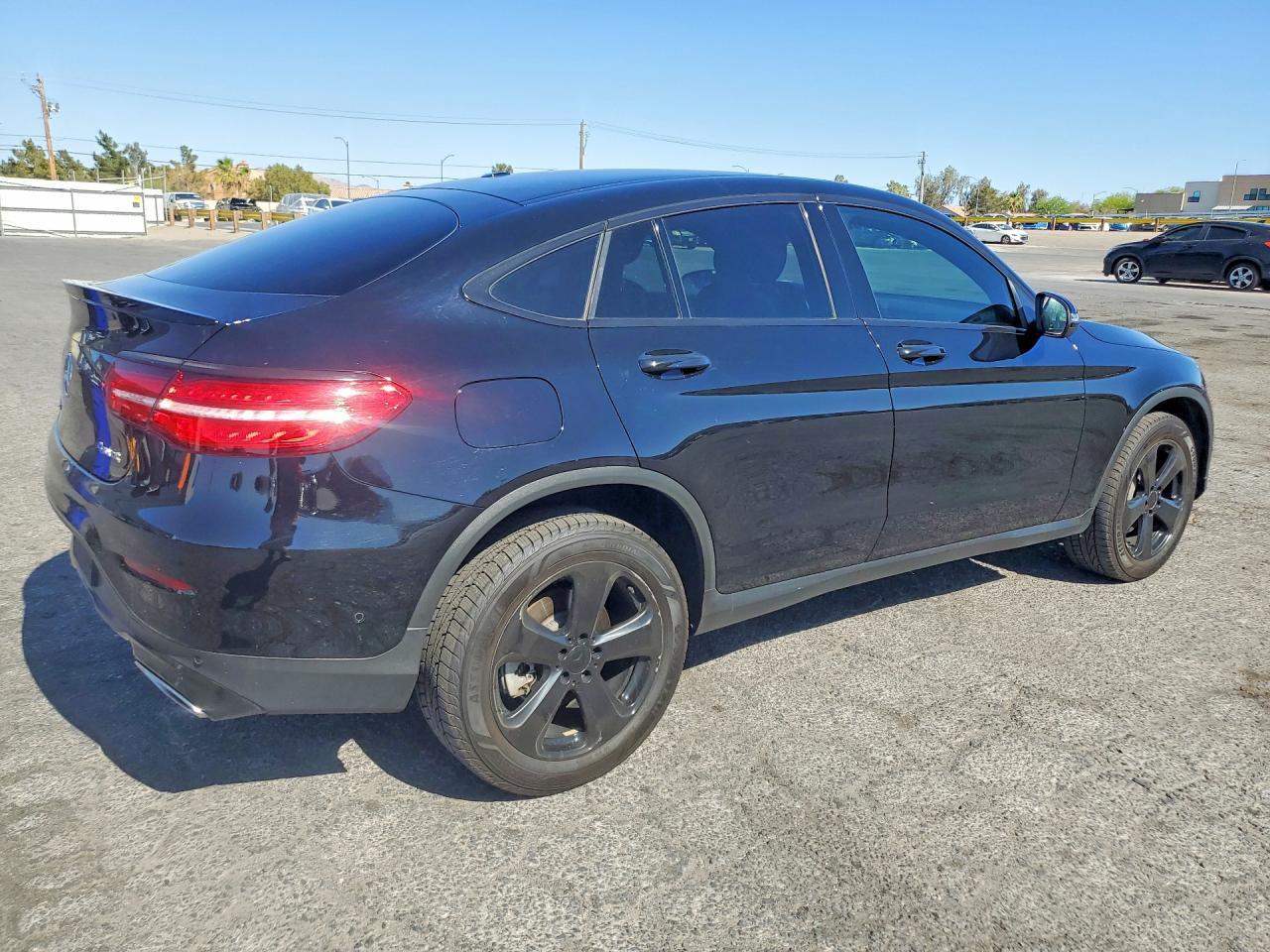 2019 Mercedes-Benz Glc Coupe 300 4Matic - Фото 3