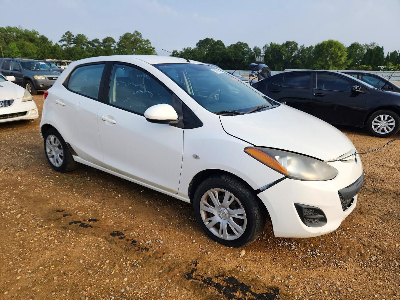 2013 Mazda Mazda2 - Фото 4