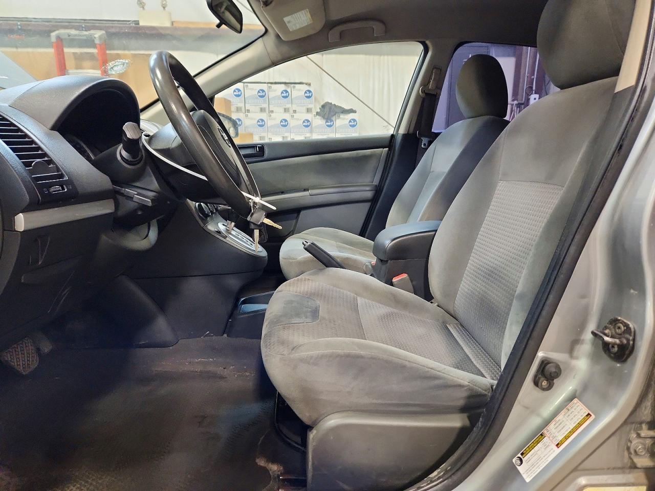 2010 Nissan Sentra 2.0 - Фото 7