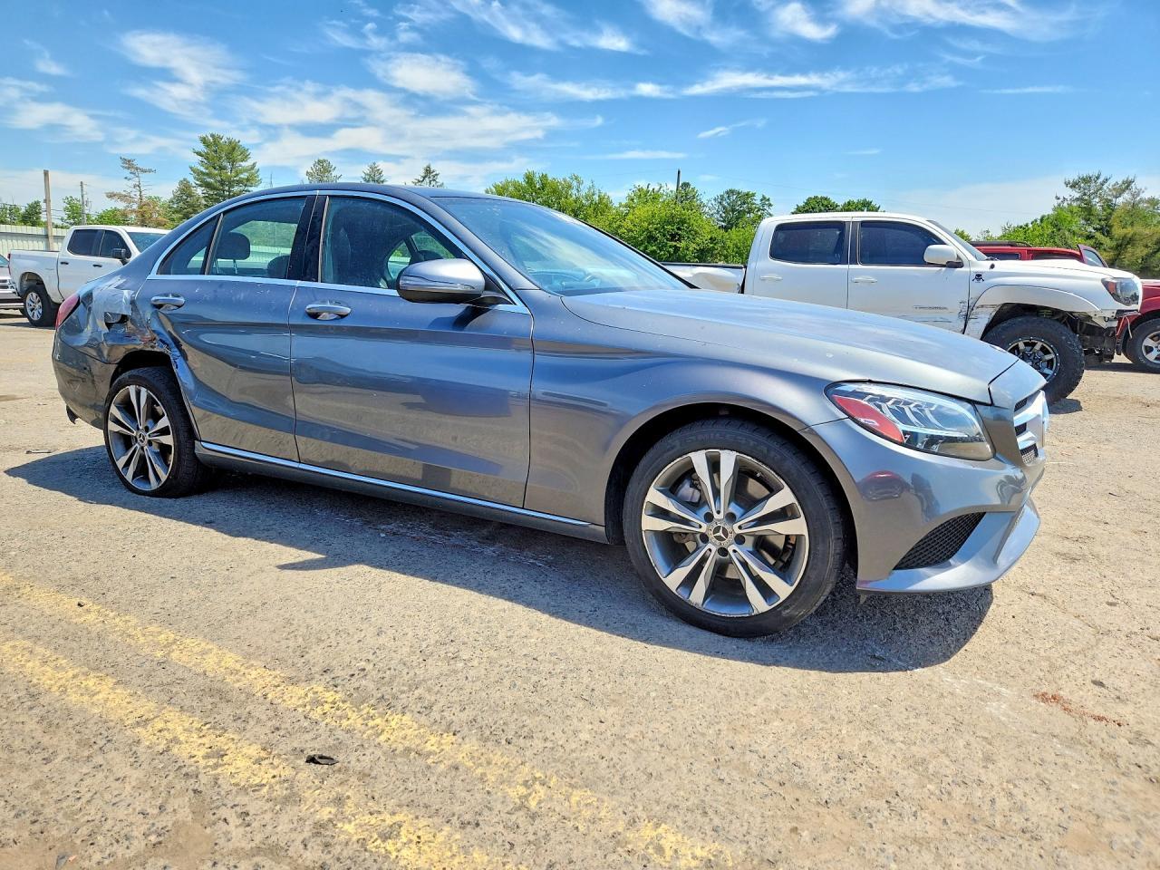 2019 Mercedes-Benz C 300 4Matic - Image 4