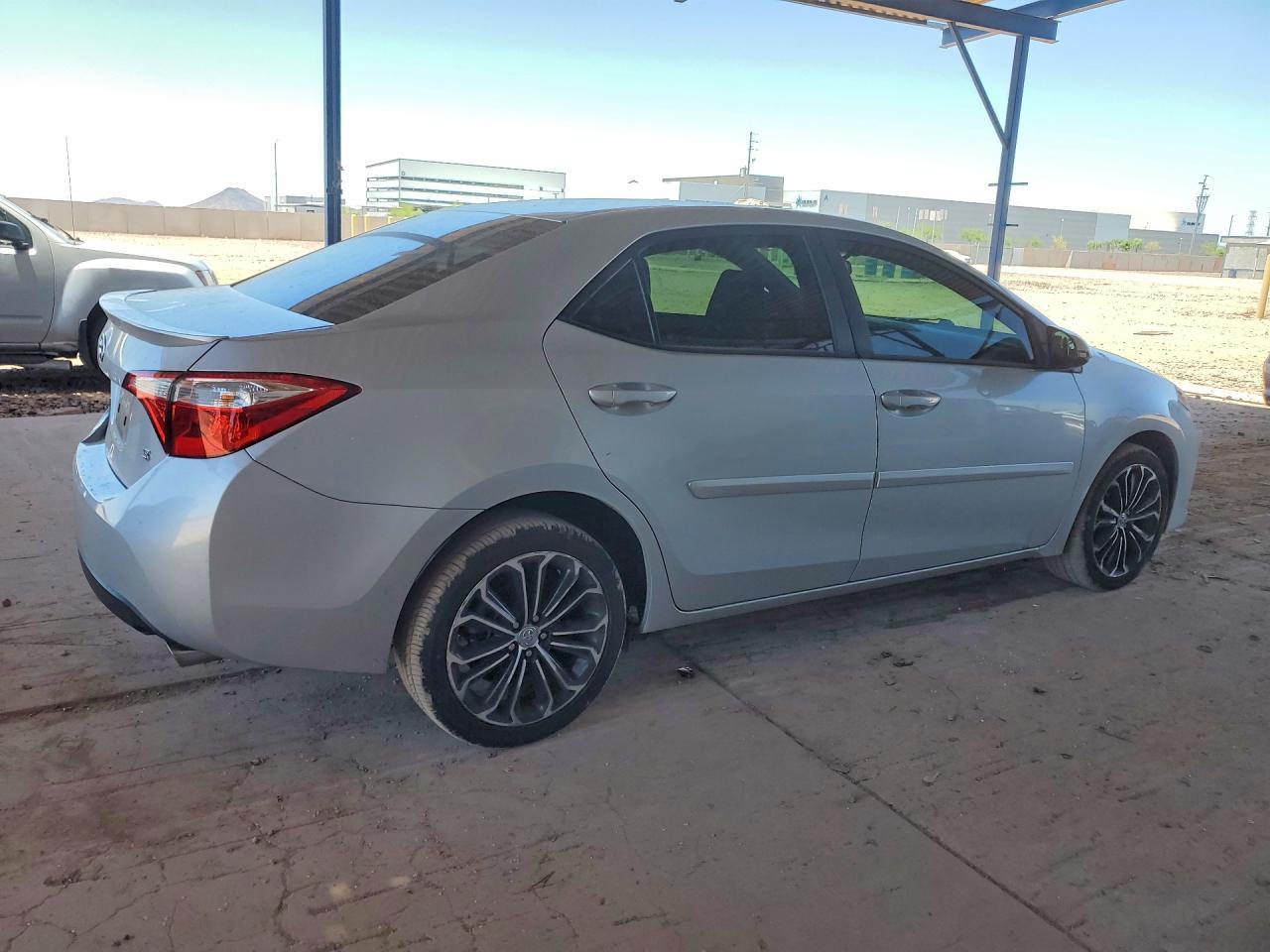 2016 Toyota Corolla S Plus - Фото 3