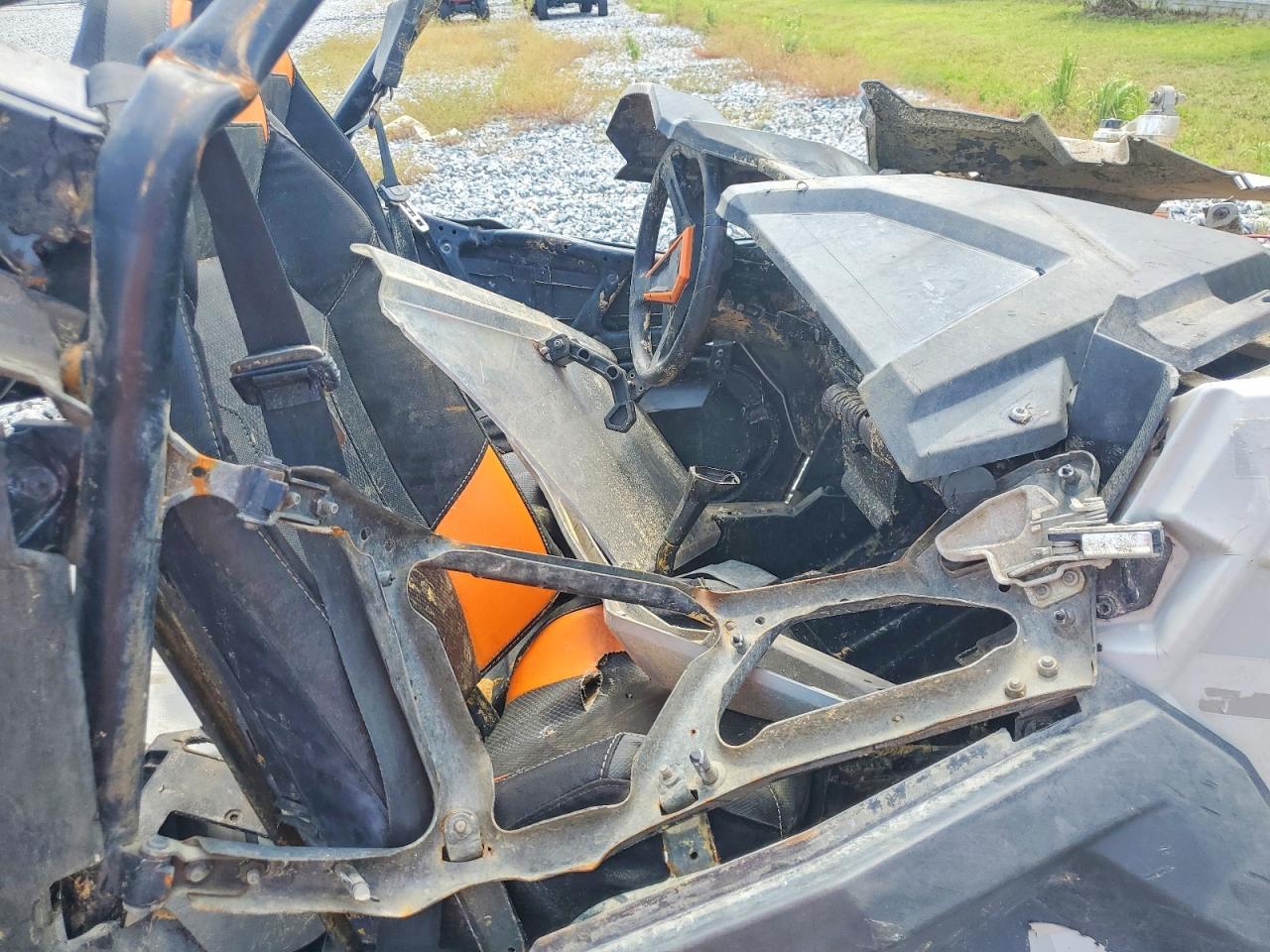 2021 Polaris Rzr 1000 Utility Vehicle - Image 5