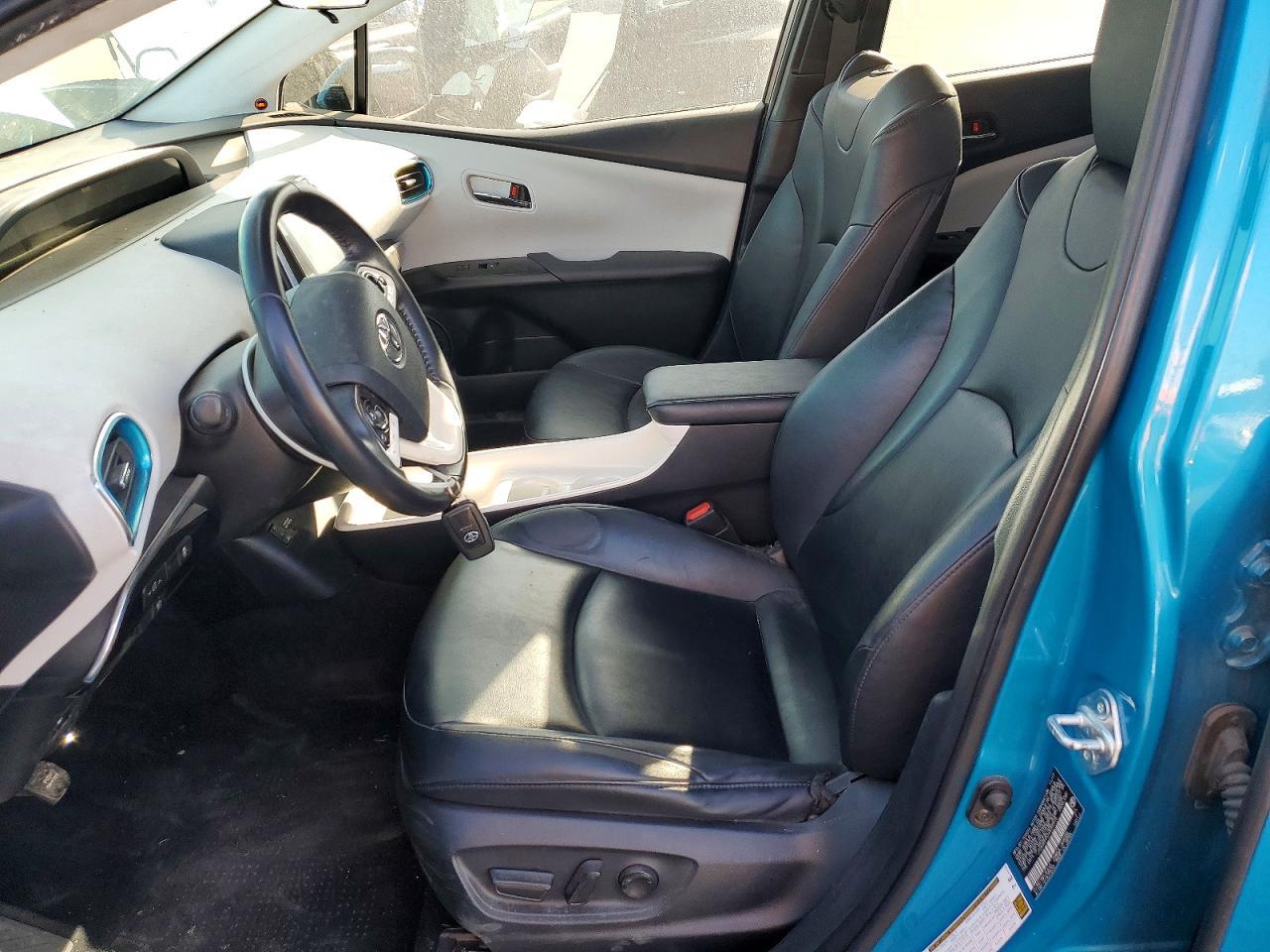2017 Toyota Prius Prime Premium - Фото 7