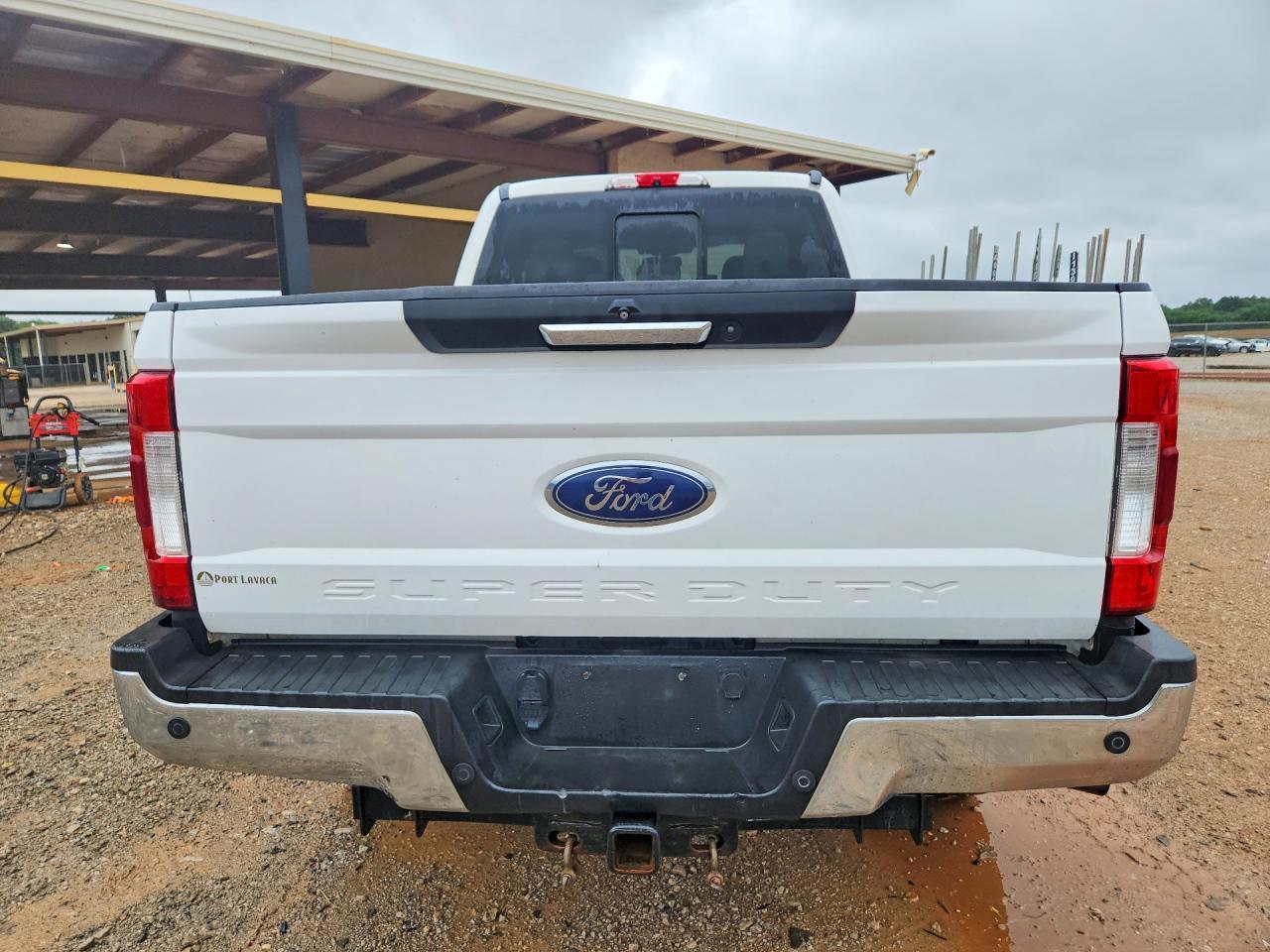 2017 Ford F250 Super Duty - Фото 6