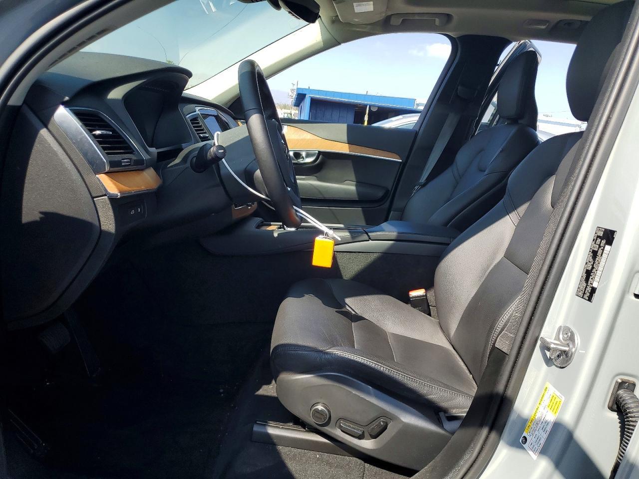 2024 Volvo Xc90 Core - Image 7