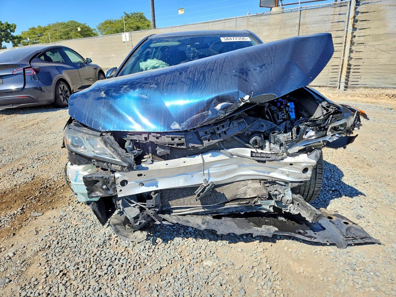 2019 Toyota Camry Se - Фото 5
