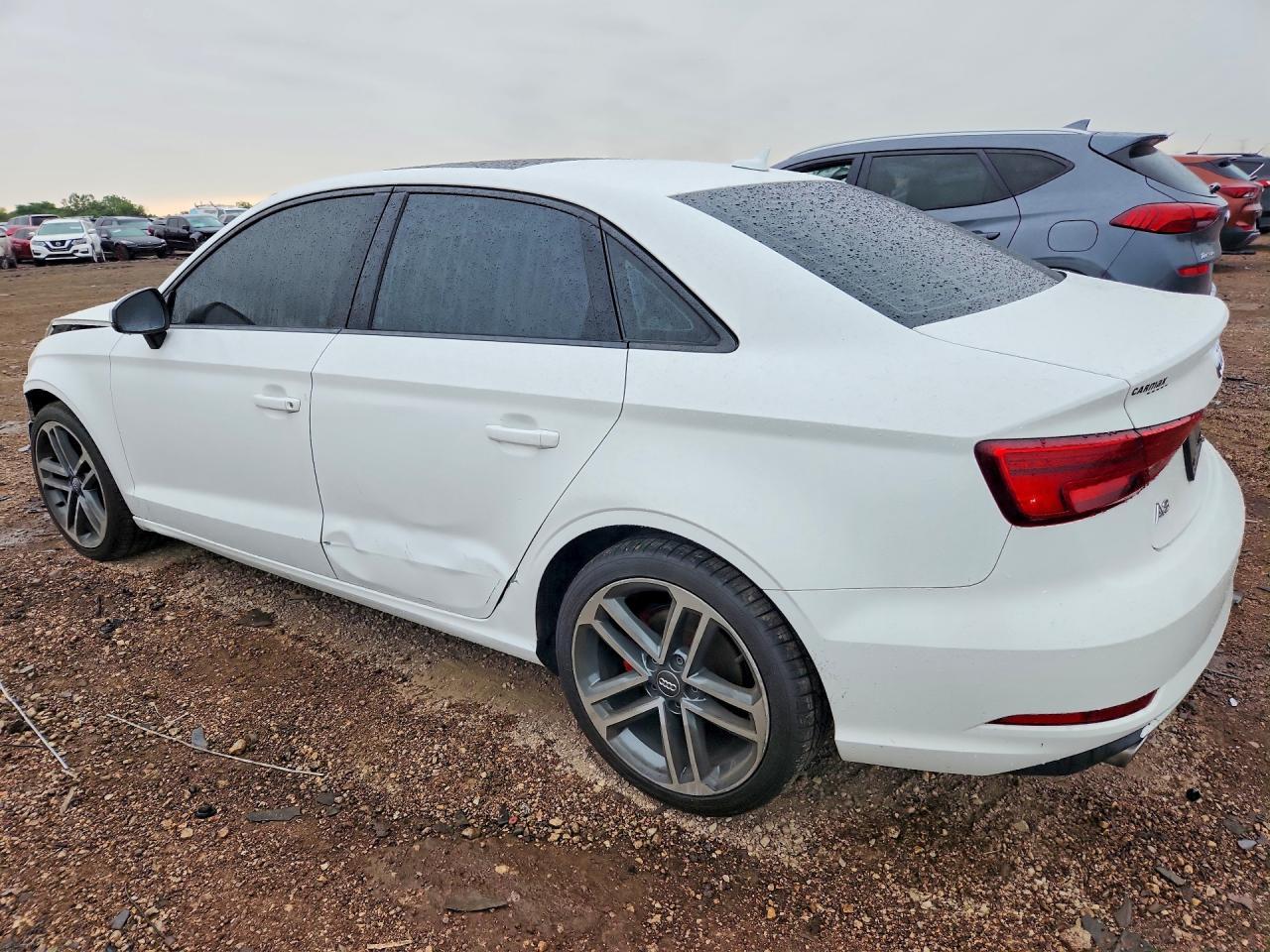 2018 Audi A3 - Фото 2