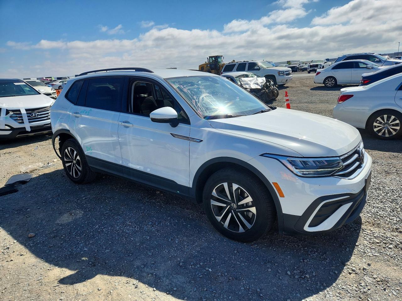 2024 Volkswagen Tiguan S - Image 4