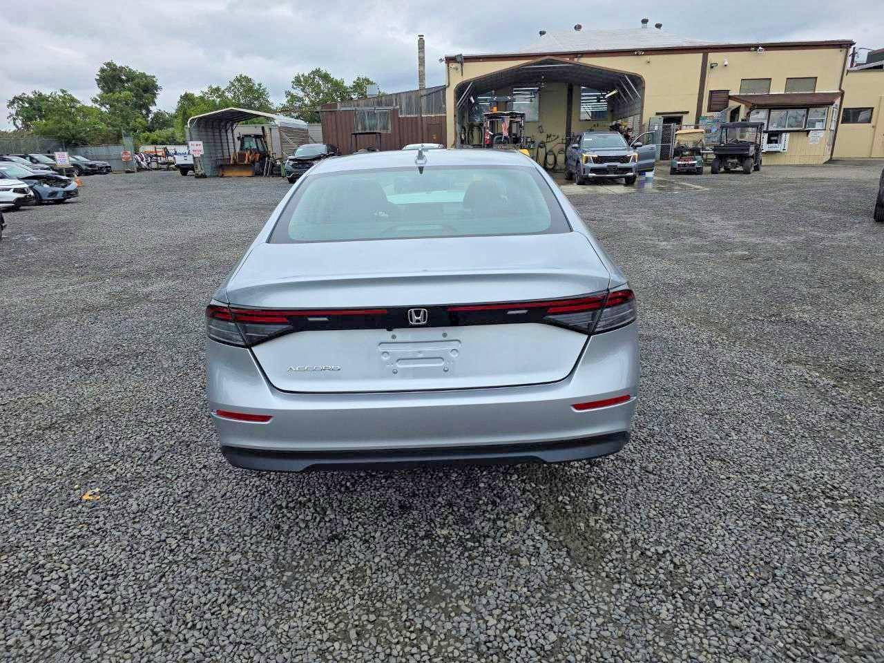 2025 Honda Accord Lx - Фото 6