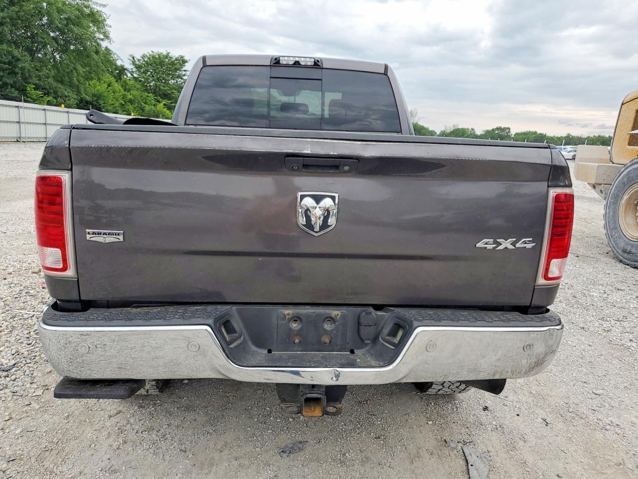 2017 Ram 2500 Laramie - Фото 6