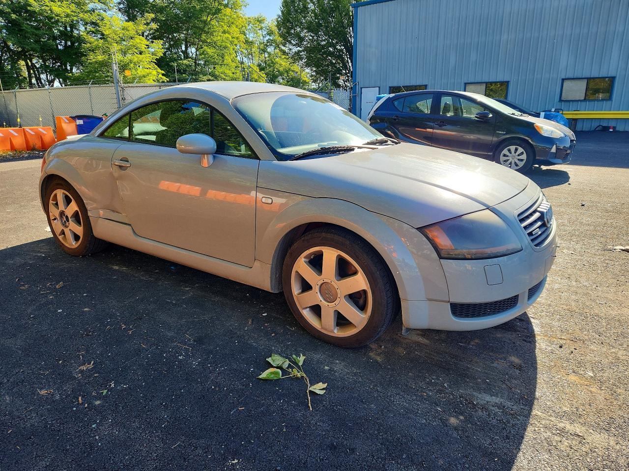 2002 Audi Tt Quattro - Image 4