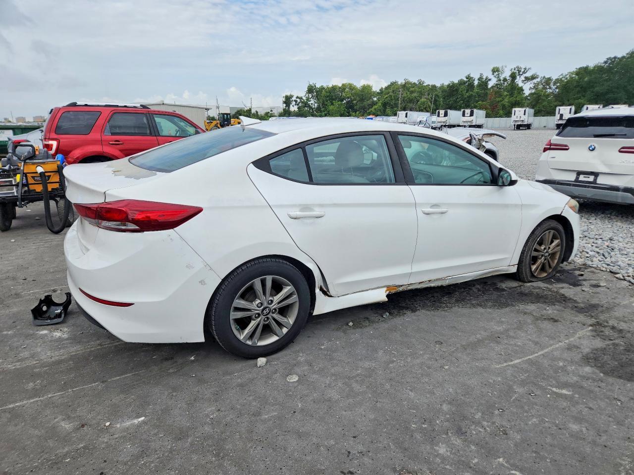 2017 Hyundai Elantra Se - Фото 3