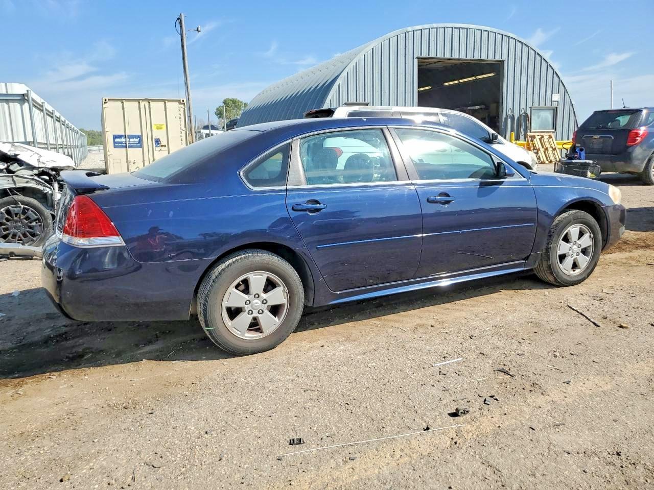 2010 Chevrolet Impala Lt - Image 3
