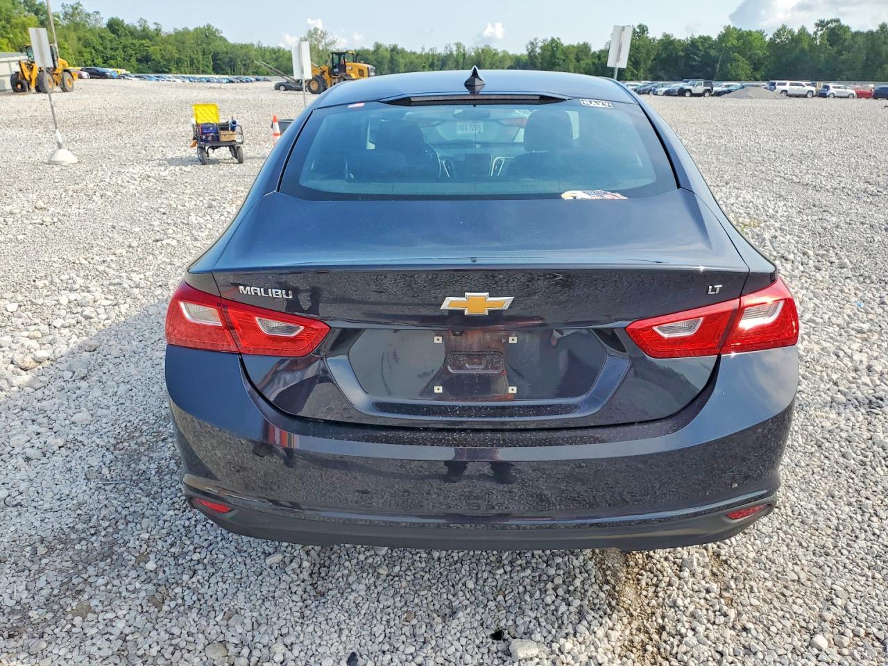 2023 Chevrolet Malibu Lt - Фото 6