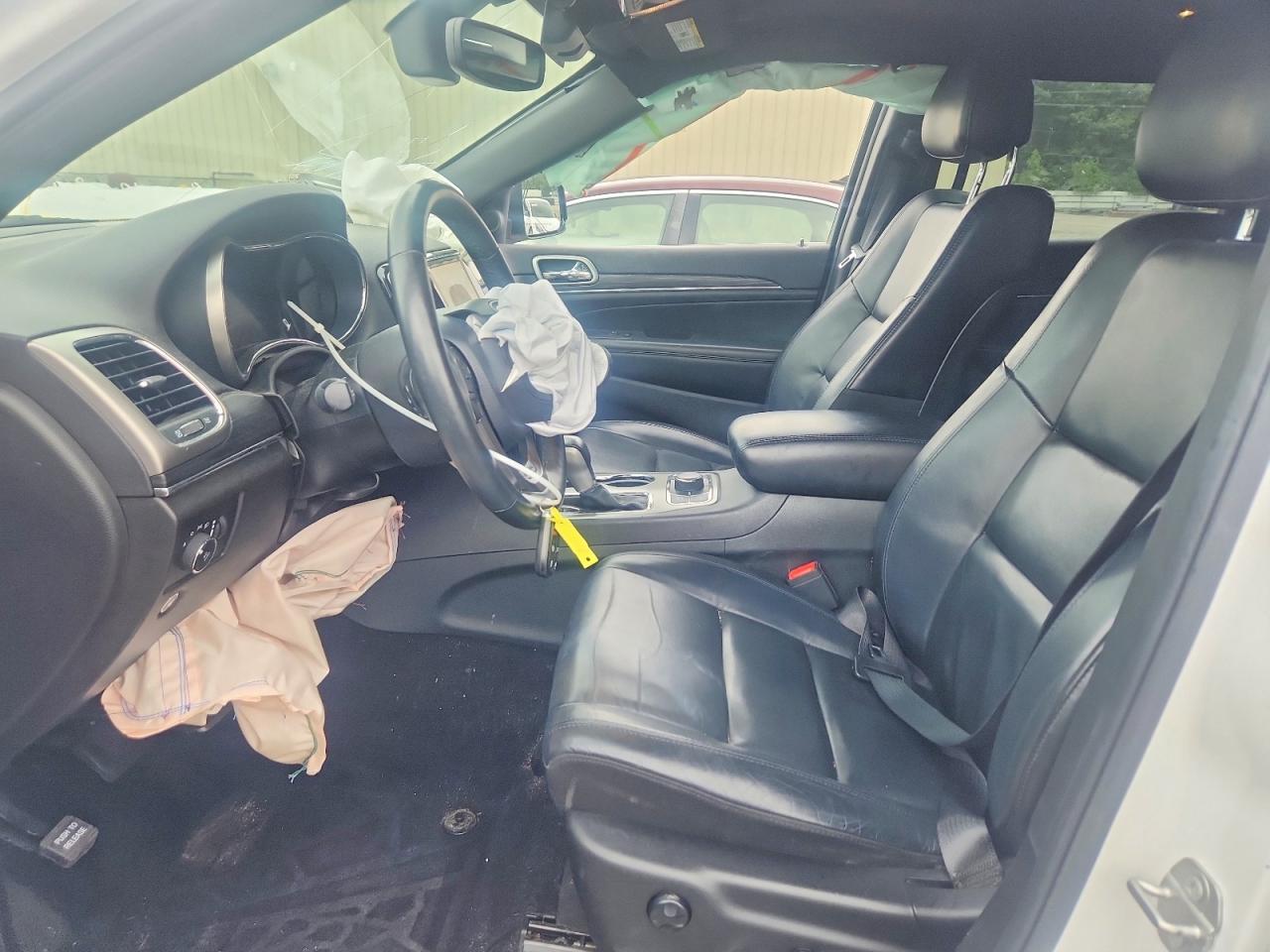 2019 Jeep Grand Cherokee Limited - Image 7