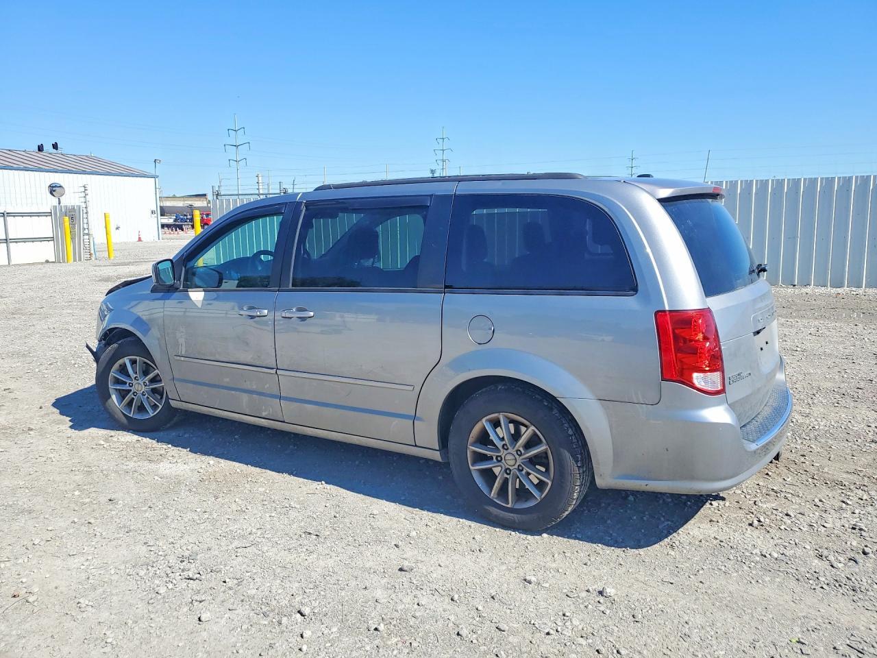 2016 Dodge Grand Caravan Sxt - Фото 2