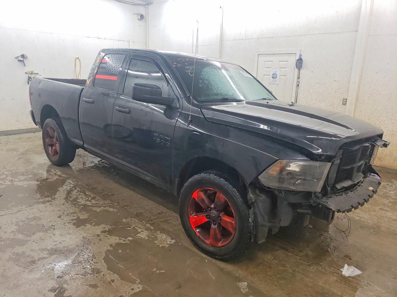 2018 Ram 1500 St - Image 4