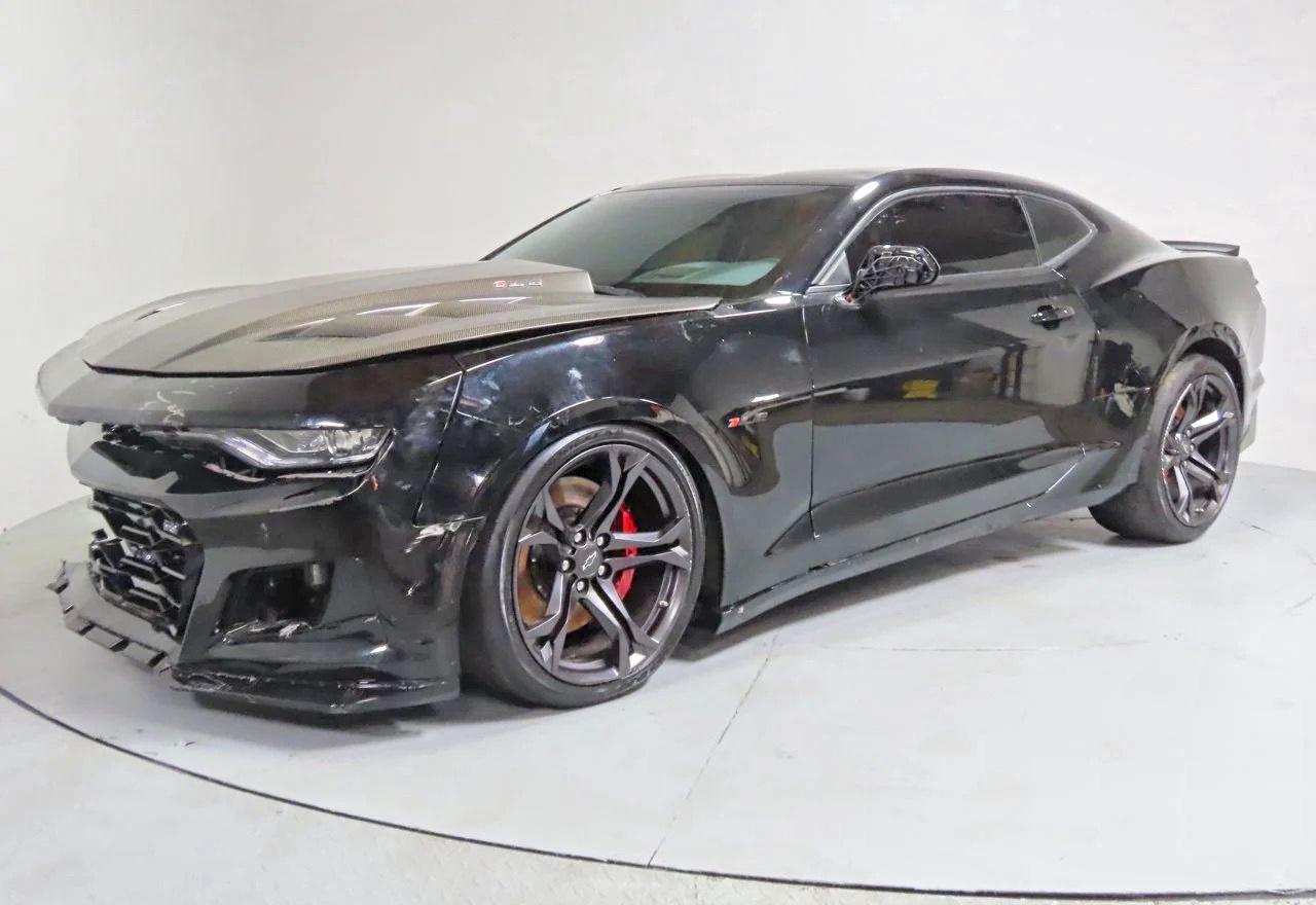 2021 Chevrolet Camaro Lz - Image 2