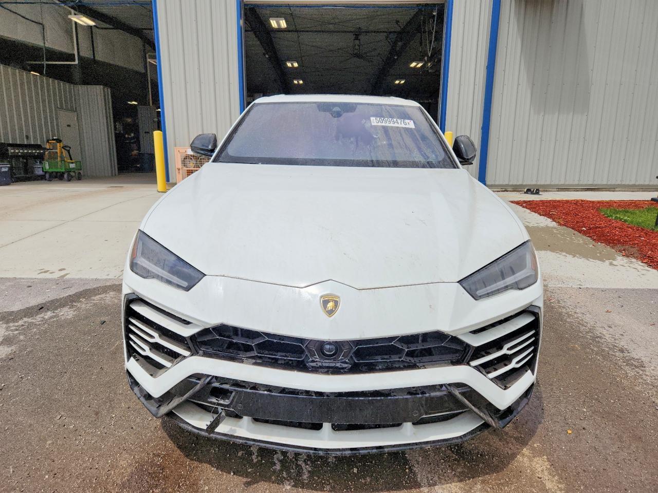 2019 Lamborghini Urus - Image 5