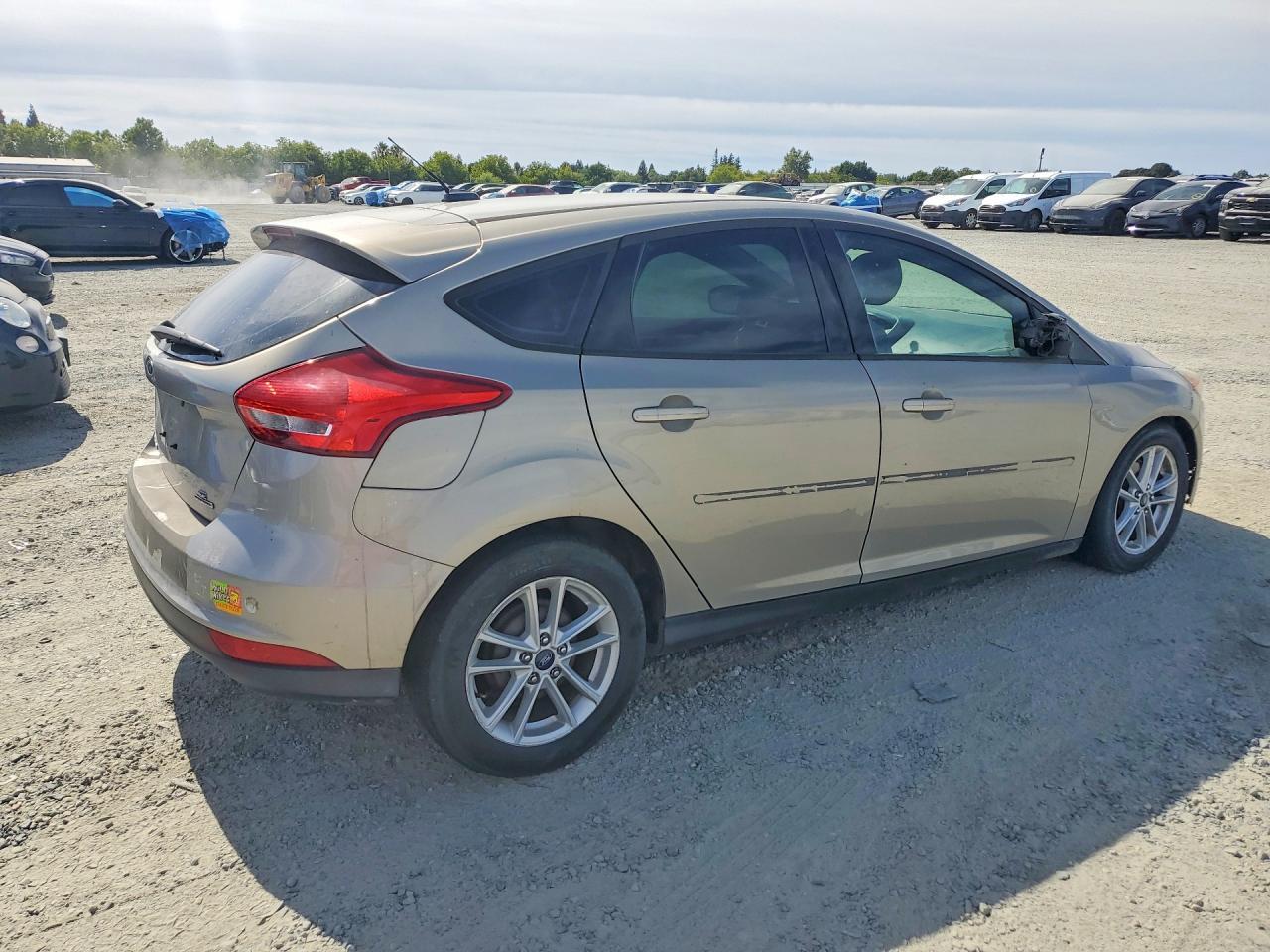 2015 Ford Focus Se - Фото 3