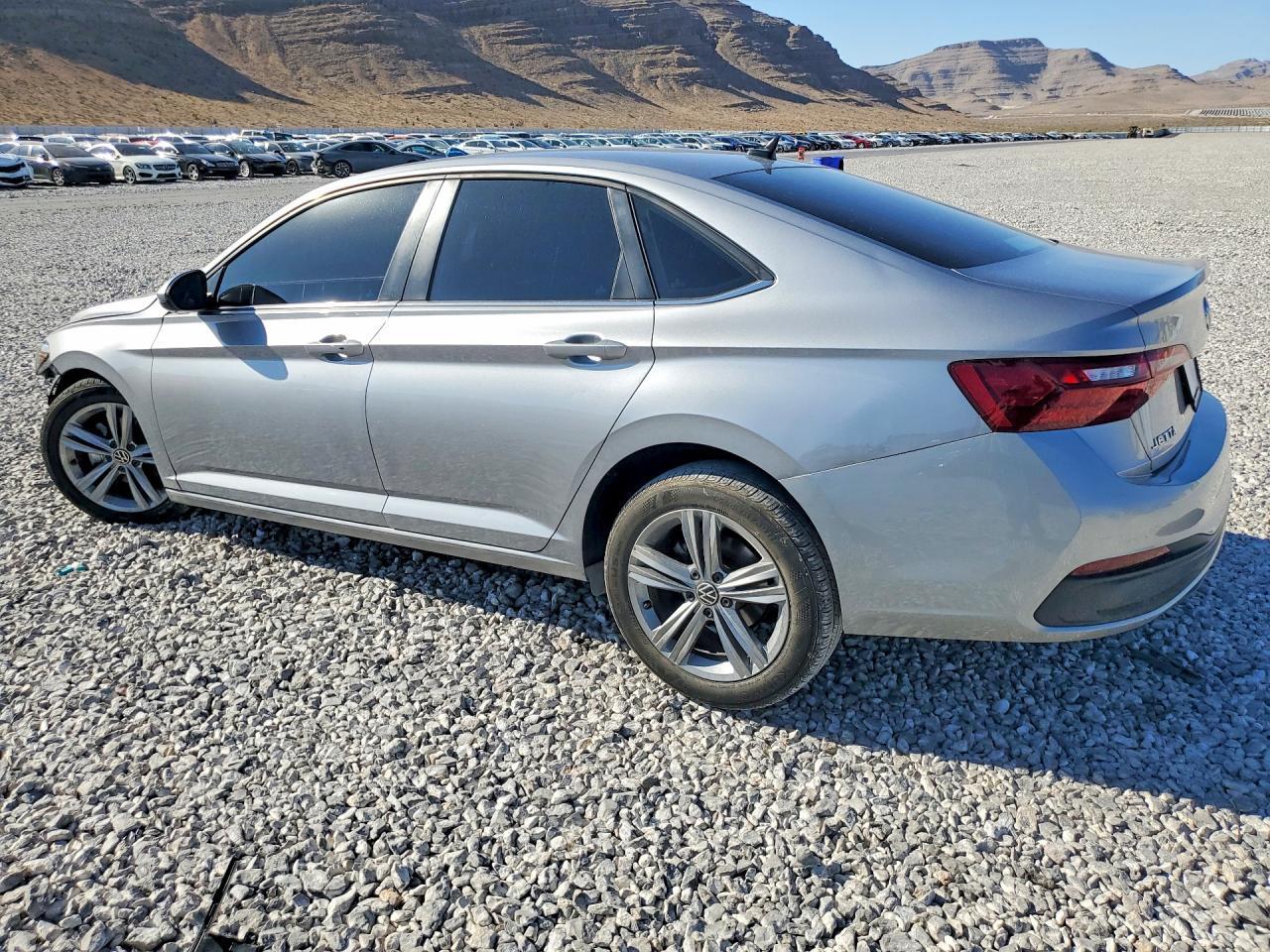 2024 Volkswagen Jetta Se - Фото 2