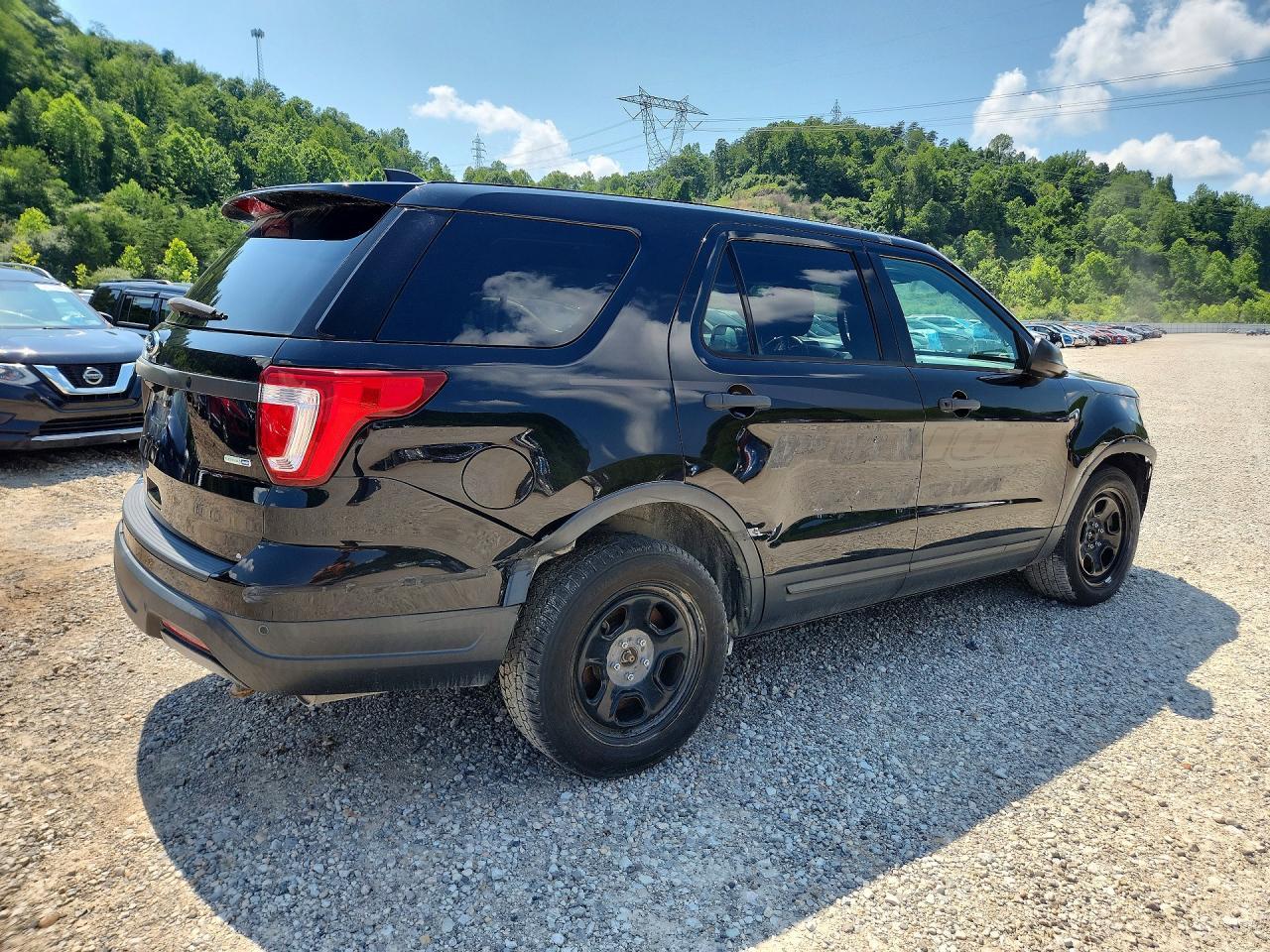 2018 Ford Explorer Police Interceptor - Фото 3