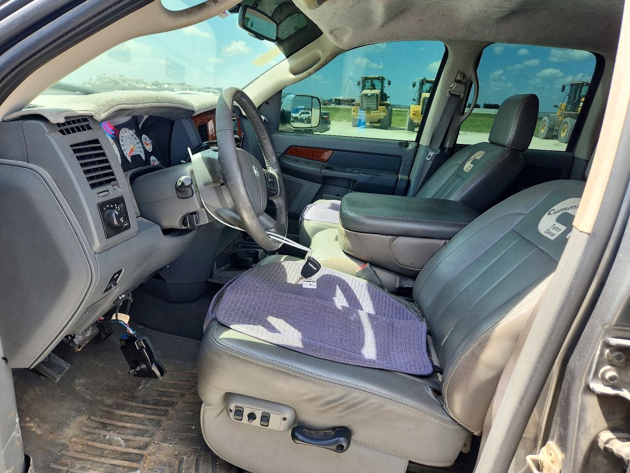 2006 Dodge Ram 2500 St - Image 7