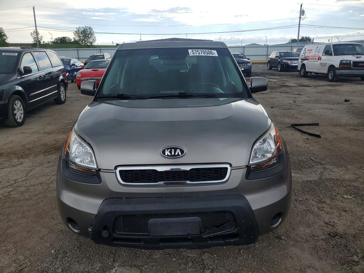 2010 Kia Soul + - Фото 5