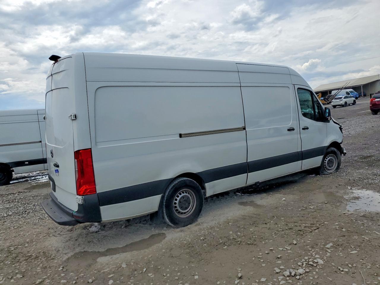 2021 Mercedes-Benz Sprinter 2500 - Image 3