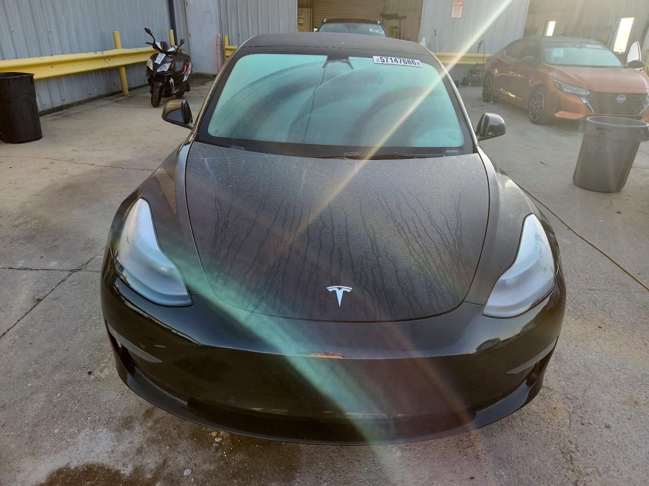 2022 Tesla Model 3 - Фото 5