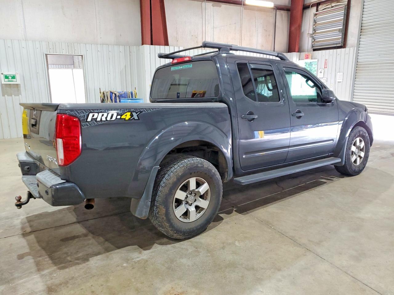 2013 Nissan Frontier S - Image 3