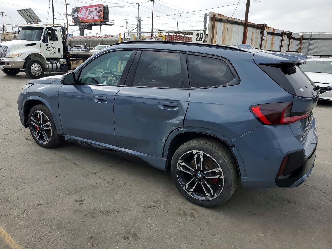 2025 BMW X1 xDrive28I - Image 2