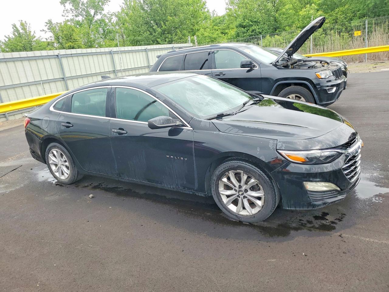 2020 Chevrolet Malibu Lt - Image 4