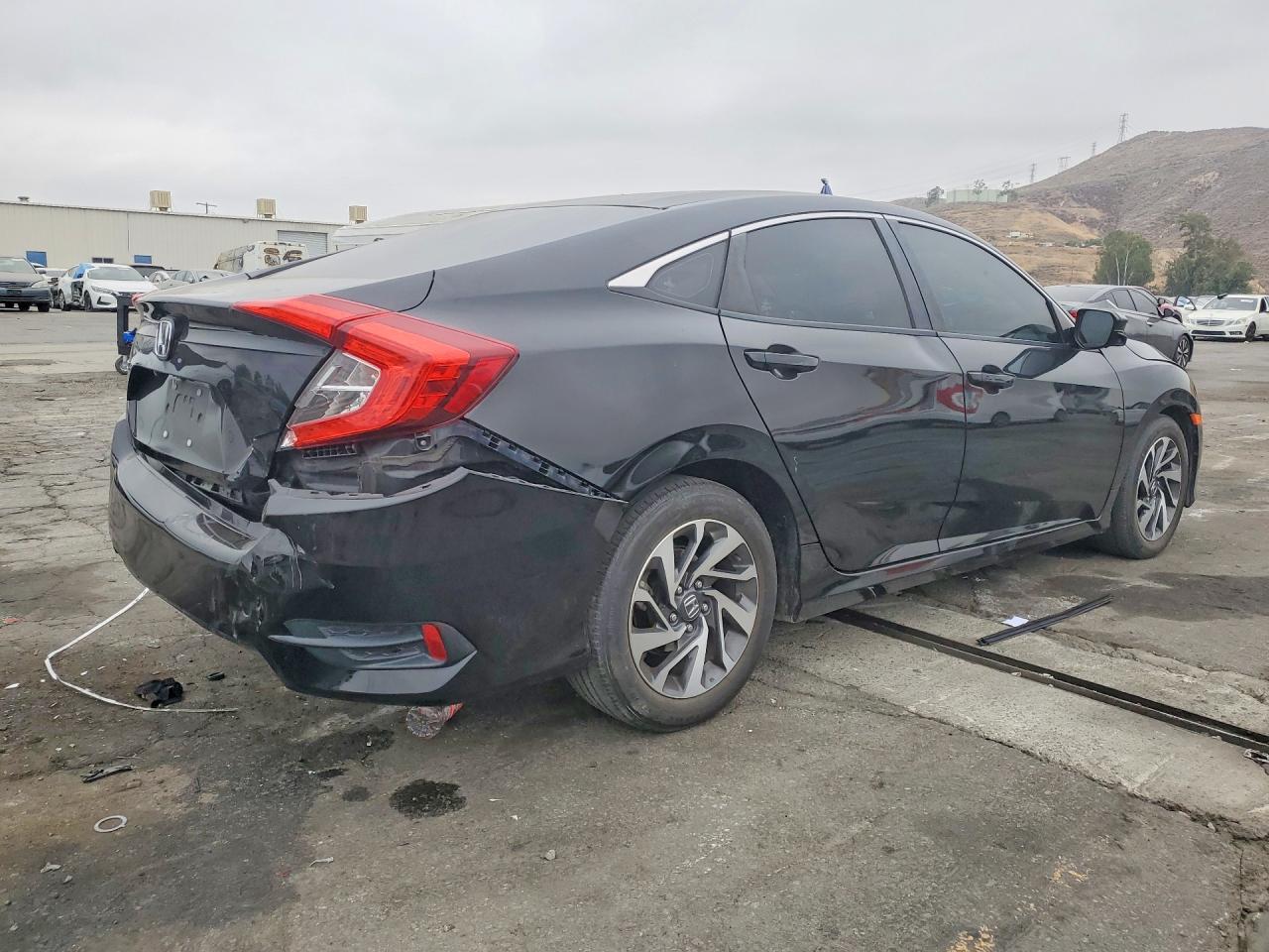 2016 Honda Civic Ex - Фото 3