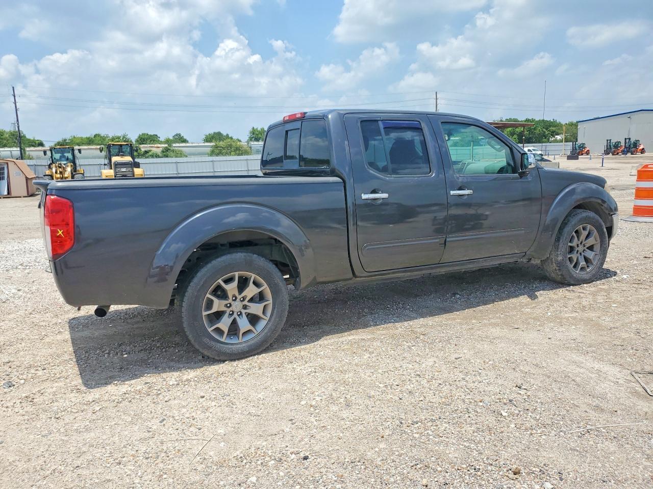 2015 Nissan Frontier Sl - Фото 3