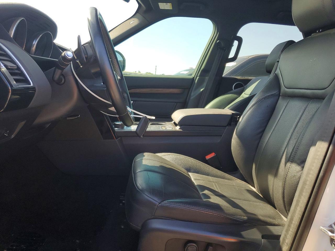 2017 Land Rover Discovery Se - Image 7