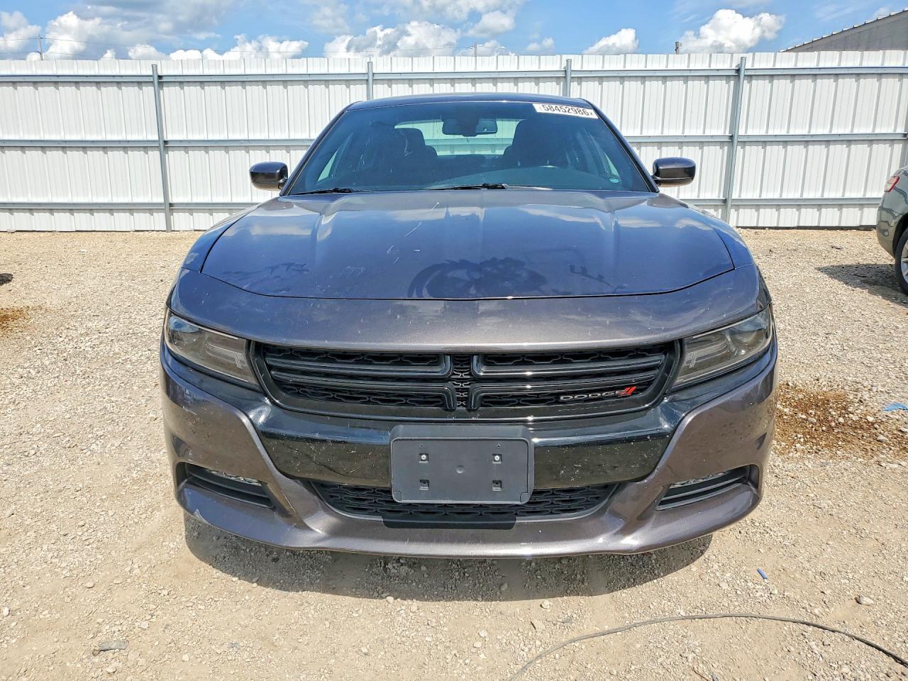2021 Dodge Charger Sxt - Фото 5