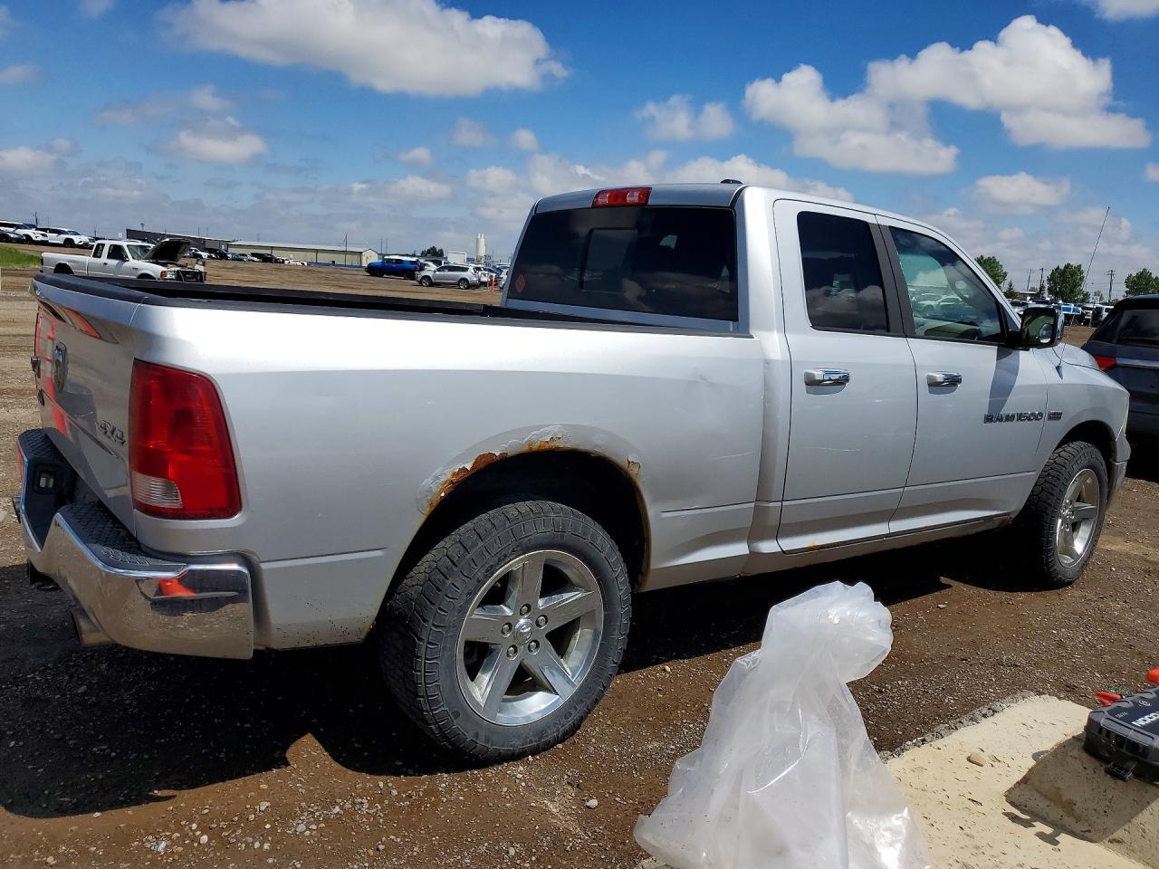 2011 Dodge Ram 1500 - Фото 3