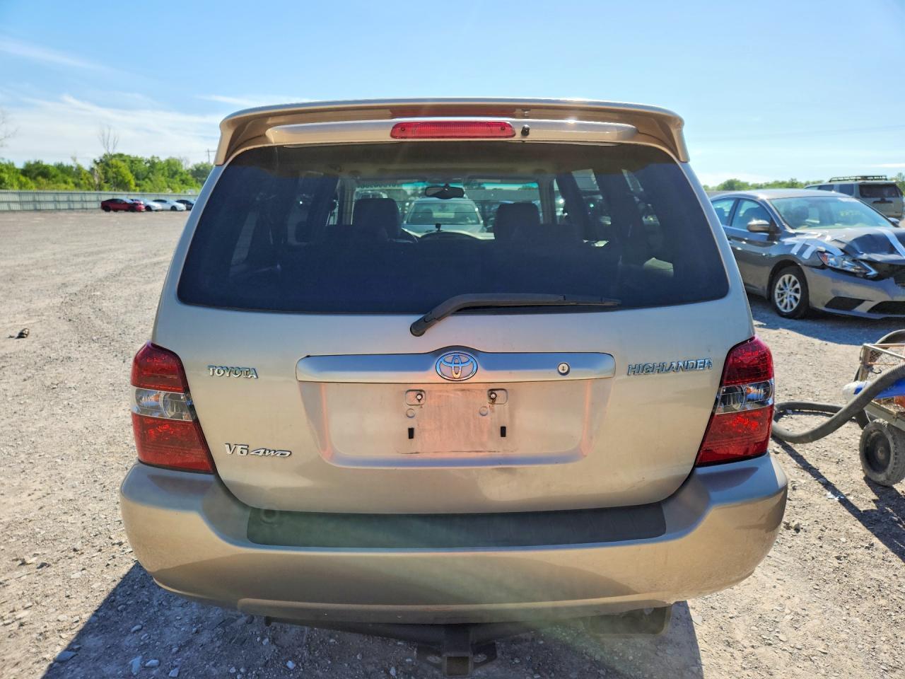2005 Toyota Highlander Limited - Image 6