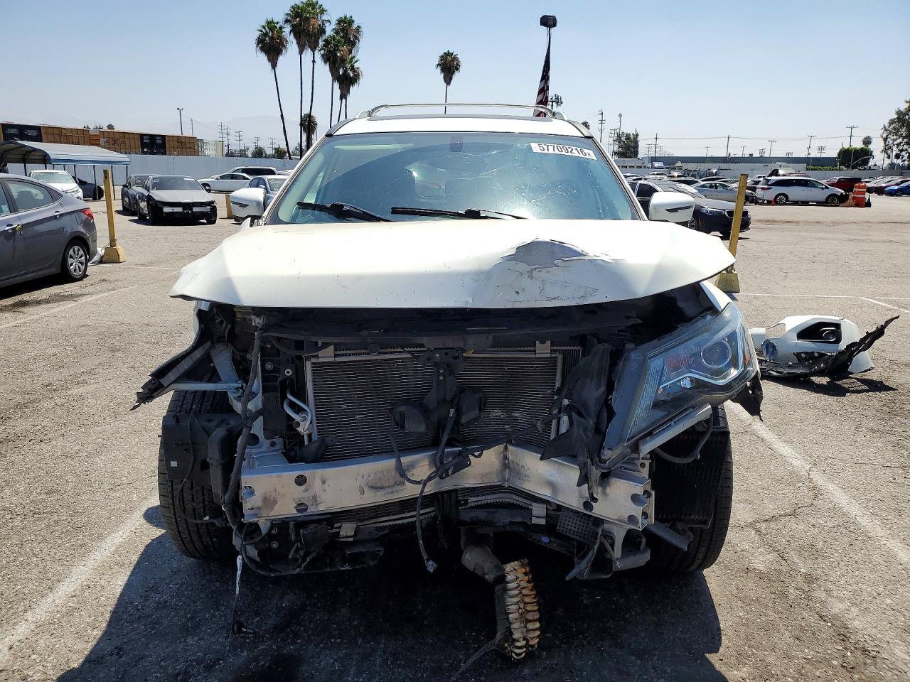 2019 Nissan Pathfinder Platinum - Фото 5