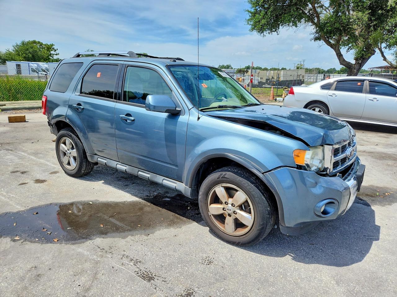 2012 Ford Escape Limited - Фото 4