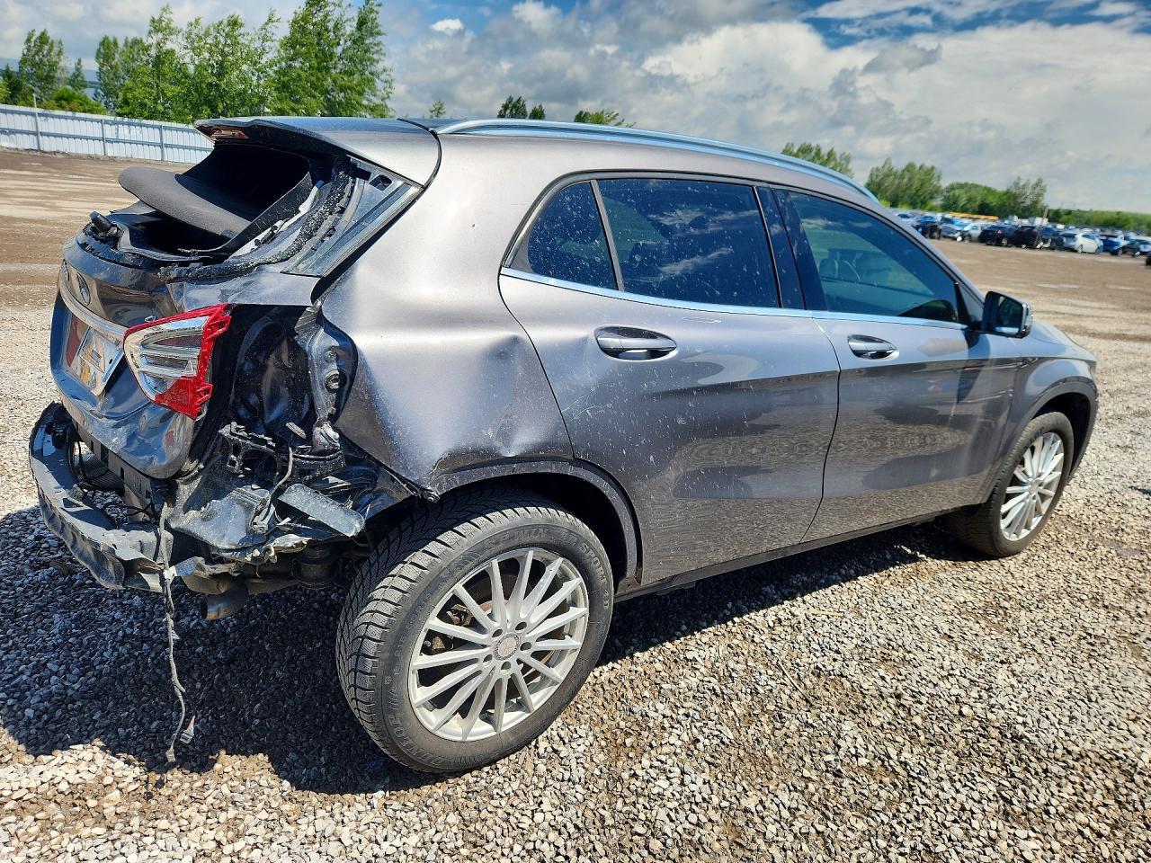 2015 Mercedes-Benz Gla250 4Ma - Image 3