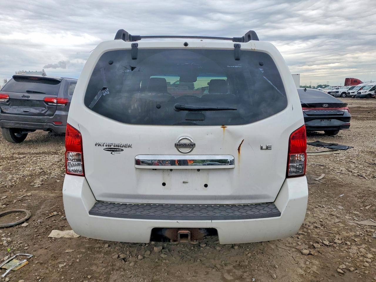 2008 Nissan Pathfinder S - Image 6