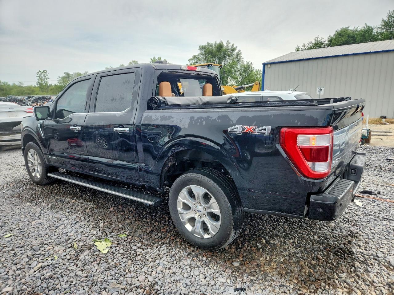 2023 Ford F150 Supercrew - Фото 2