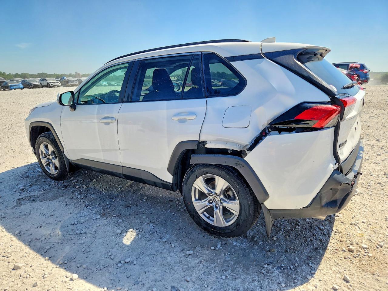 2025 Toyota Rav4 Xle - Фото 2
