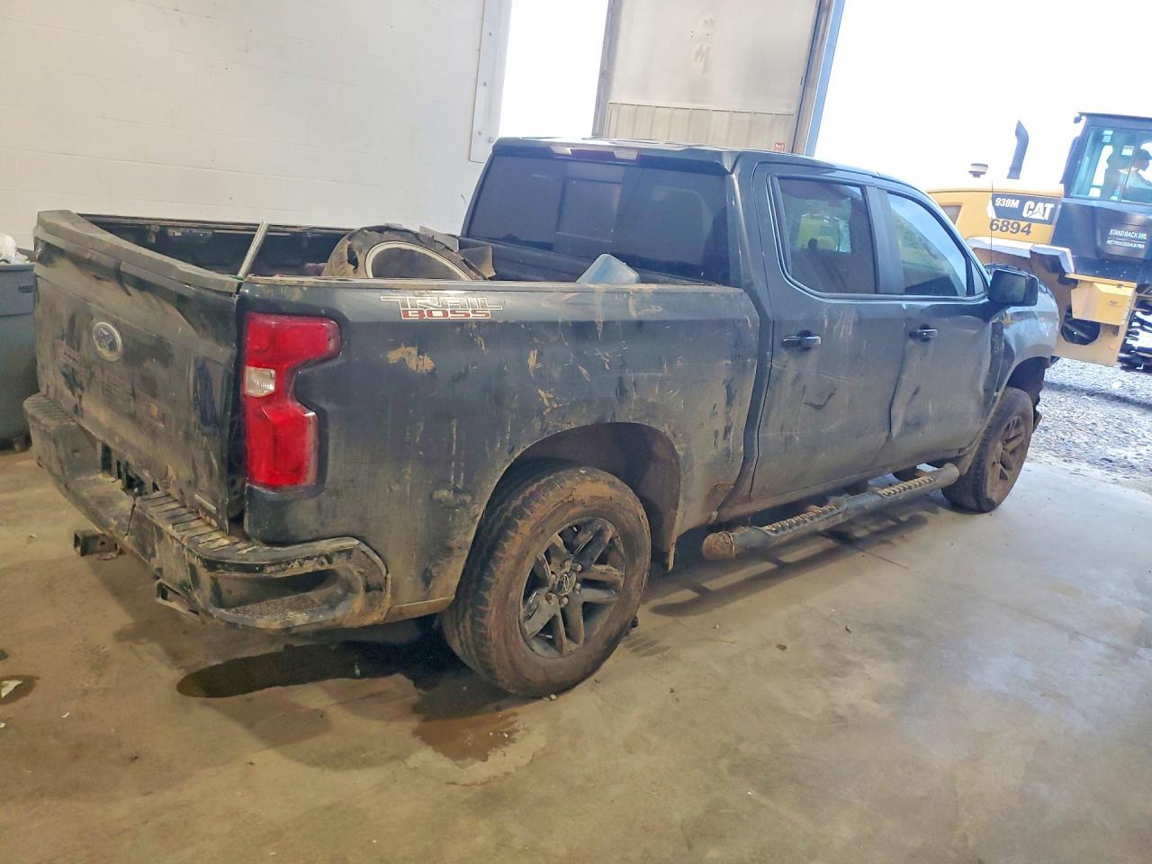 2020 Chevrolet Silverado K1500 Lt Trail Boss - Image 3